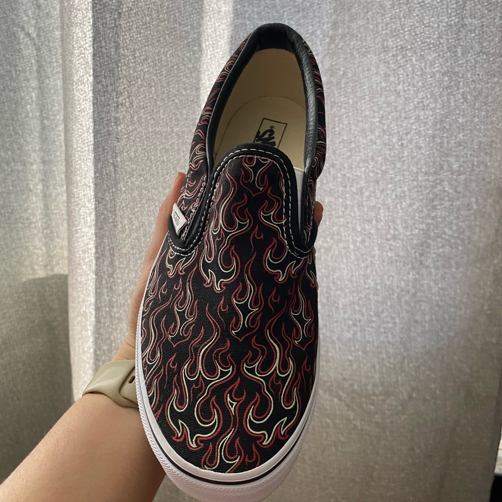 Slip on vans- flame design. Size 6 kids/7.5 women
